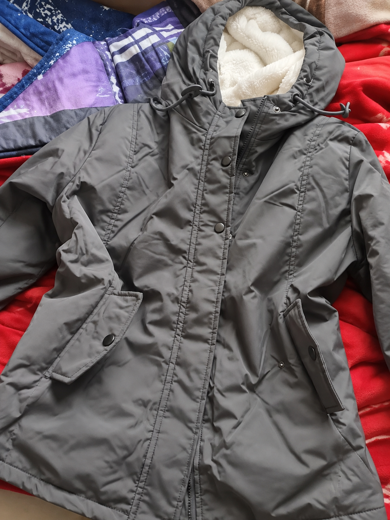 Amandine G. - NUA™║ chaqueta impermeable