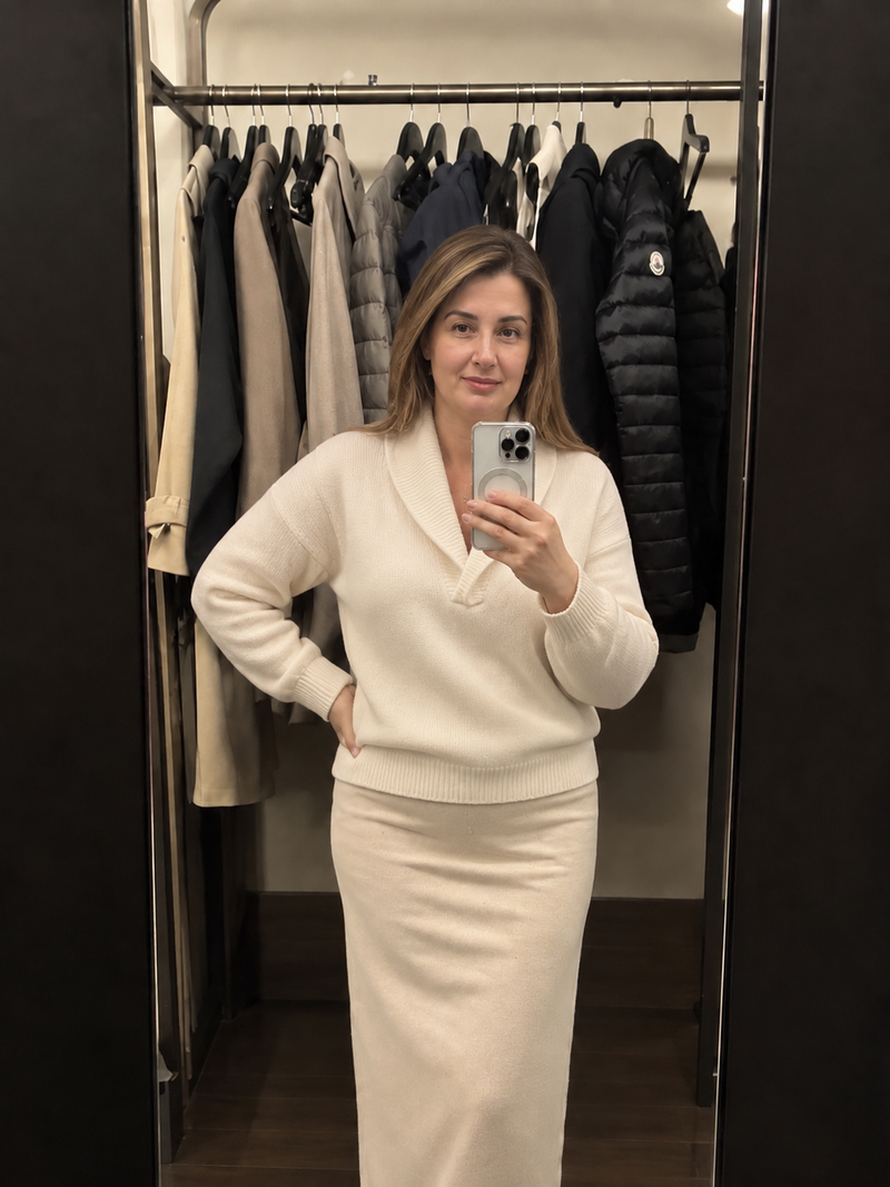 Sylvie M. - Élise™ | Pull col V