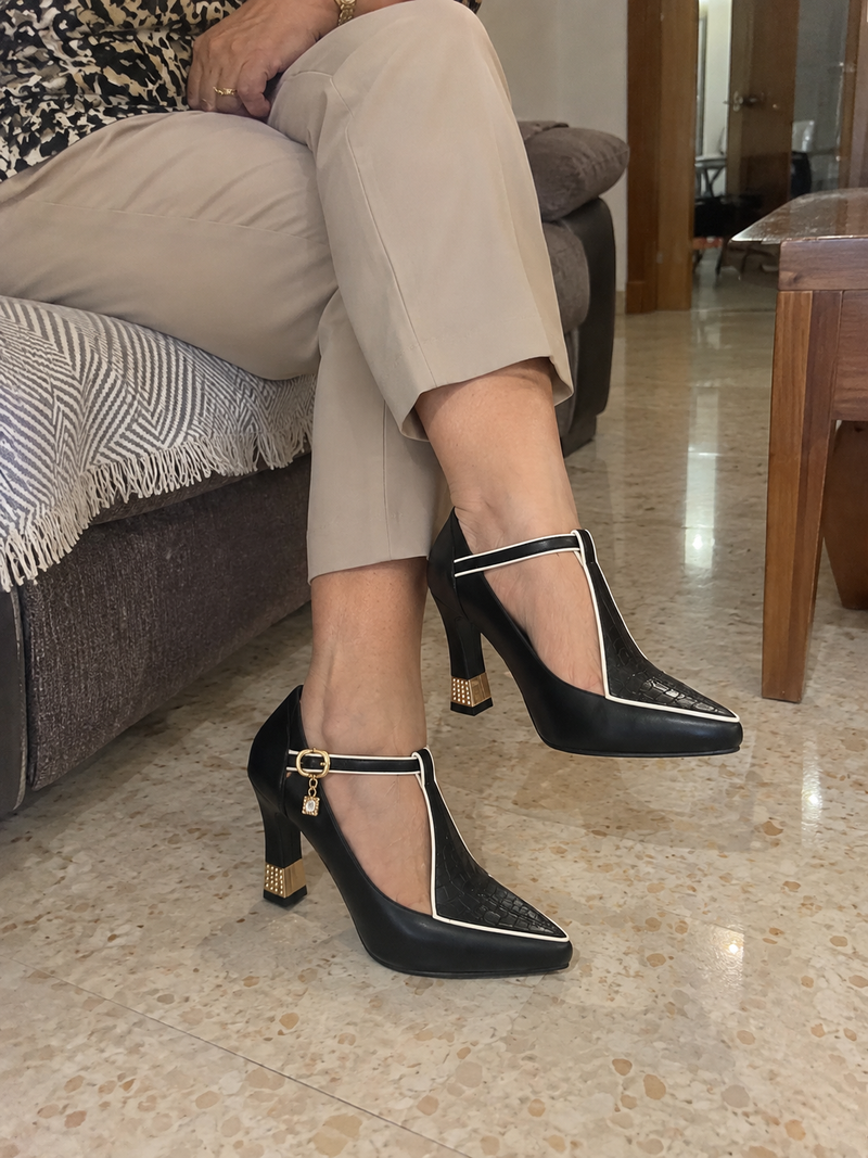 Christelle D. - Vivienne™ | Tacones con pulsera