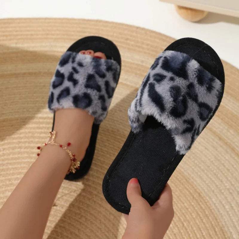 Pauline | Mules en fourrure douce - Casa Cavari