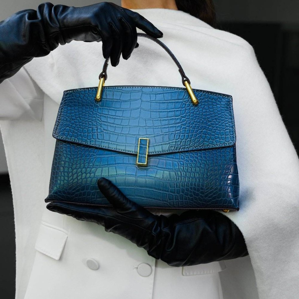 Adriana|Bolso estructurado con solapa - CasaCavari