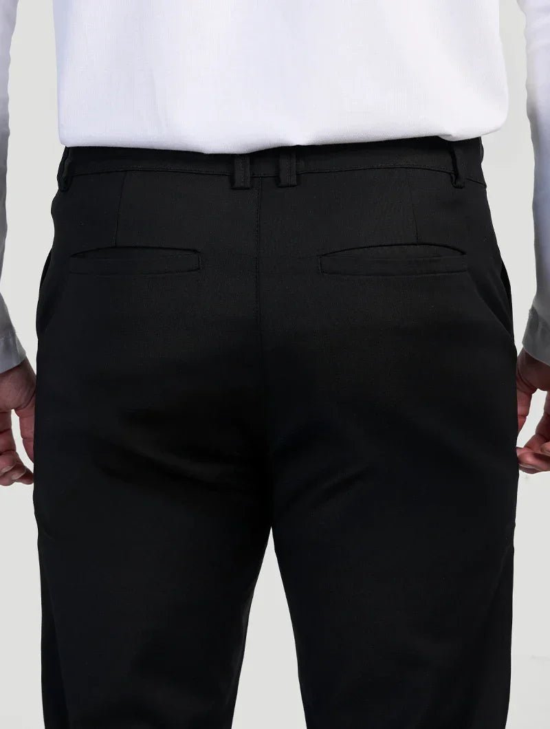 Astino|Pantalones rectos negro - CasaCavari