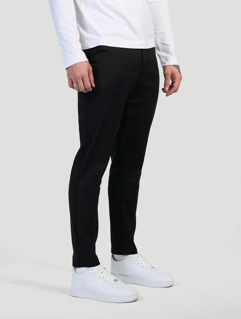 Astino|Pantalones rectos negro - CasaCavari