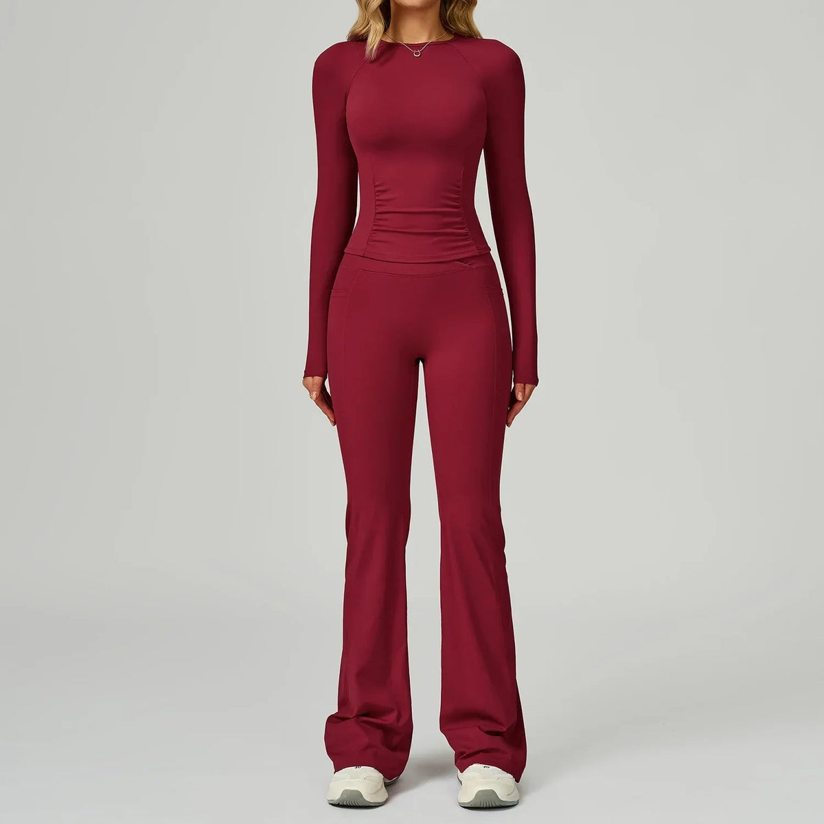 ELEONORA|Traje deportivo - CasaCavari