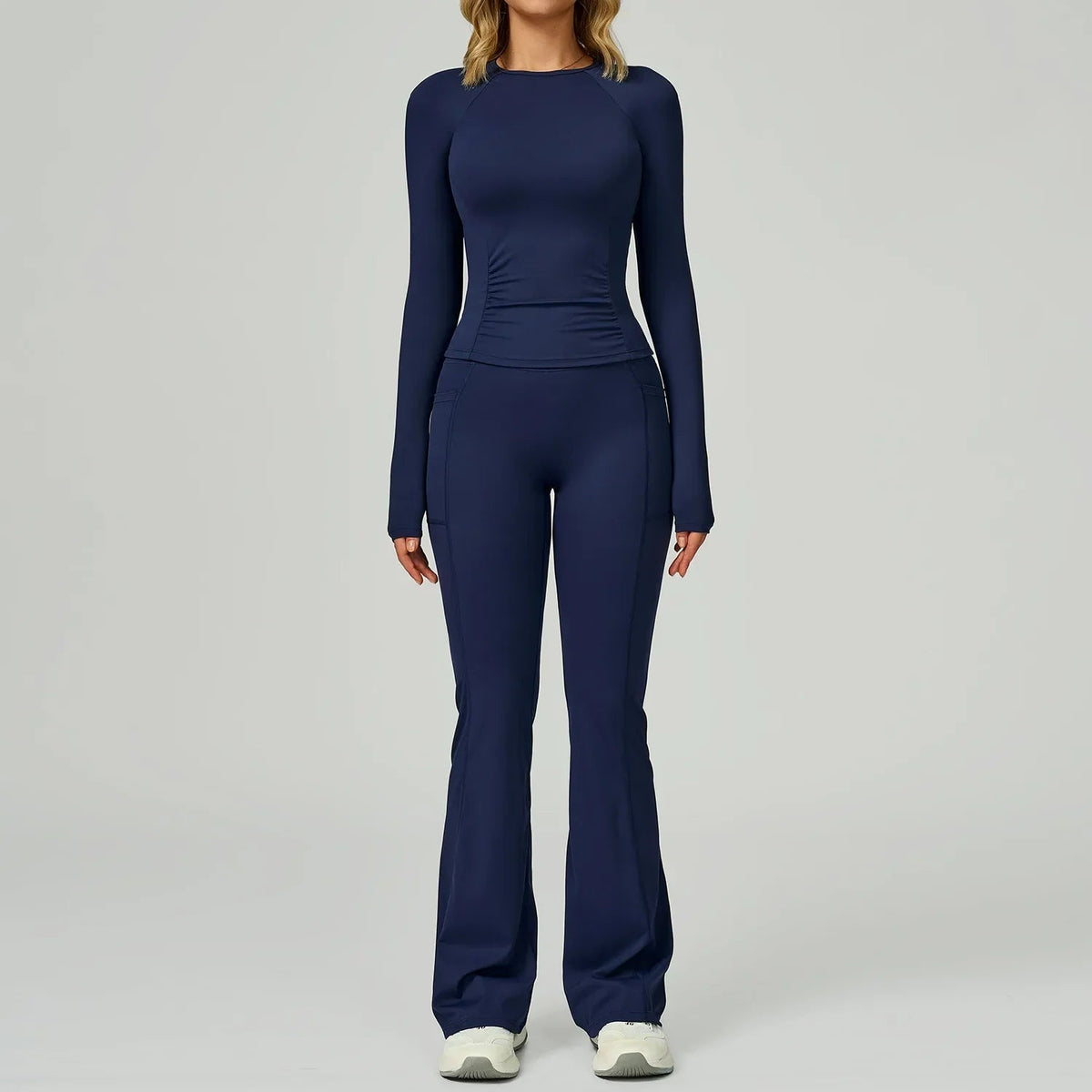 ELEONORA|Traje deportivo - CasaCavari
