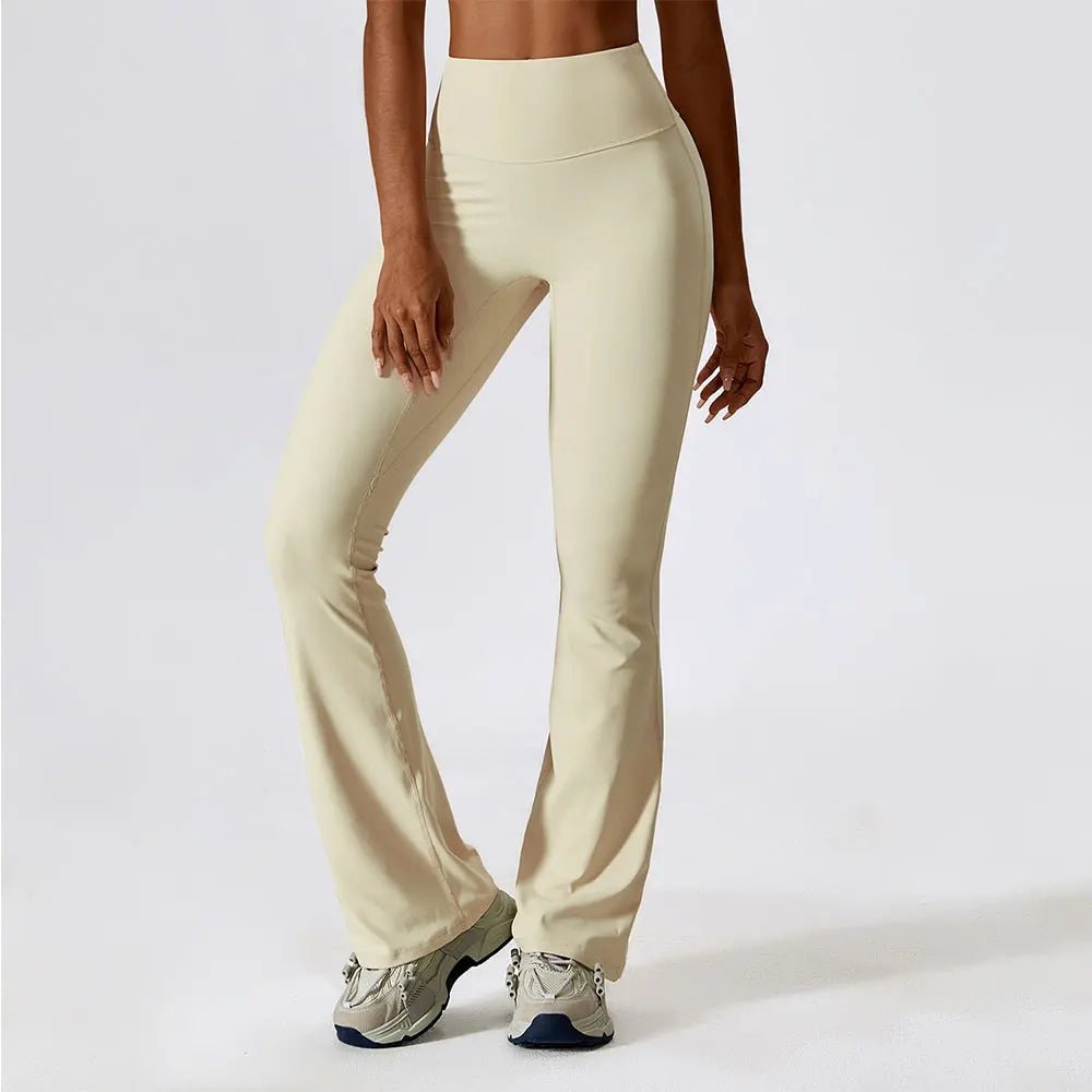ELODIE|Pantalones con pernera flare - CasaCavari