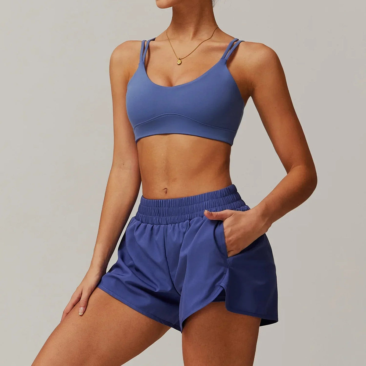 ISSABELA|Conjunto deportivo - CasaCavari