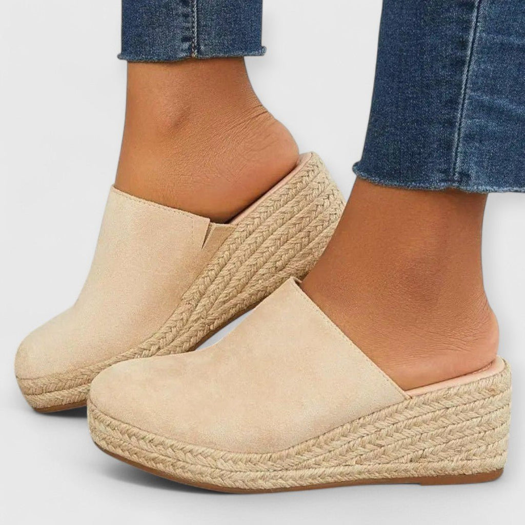 Lania | Sandalia Elegante - CasaCavari